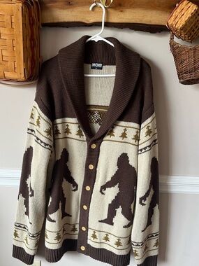 MOB Middle of Beyond BIGFOOT SASQUATCH CARDIGAN Sweater size XXL 2XL